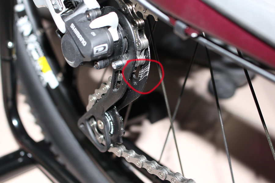 chain rubbing on rear derailleur cage